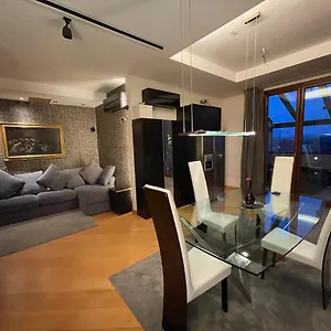Attico Con Vista Spettacolare E Jacuzzi Apartment Bologna