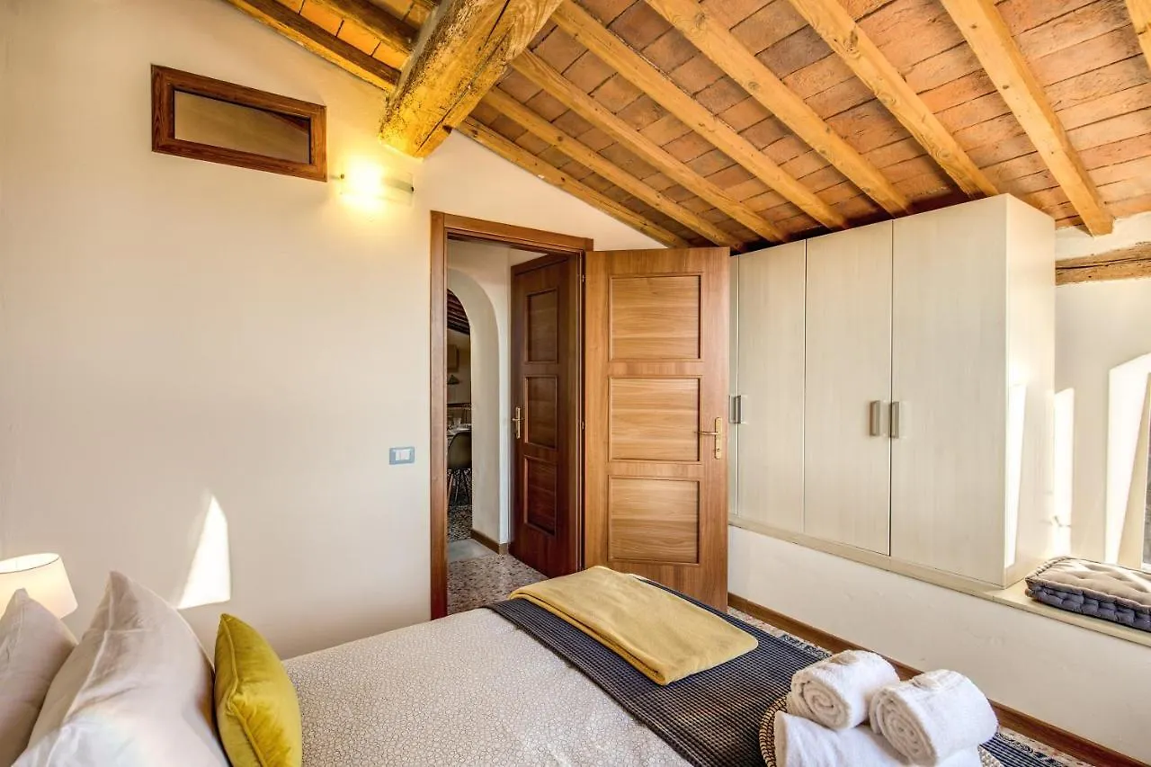 Aweshomeitaly - Lungarno Bellavista Penthouse Italie
