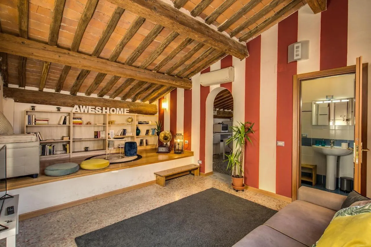 Aweshomeitaly - Lungarno Bellavista Penthouse Pisa
