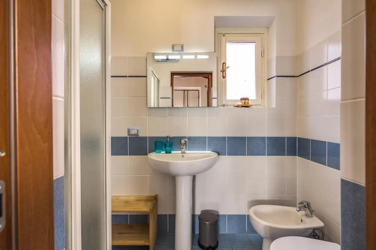 Apartment Aweshomeitaly - Lungarno Bellavista Penthouse Pisa