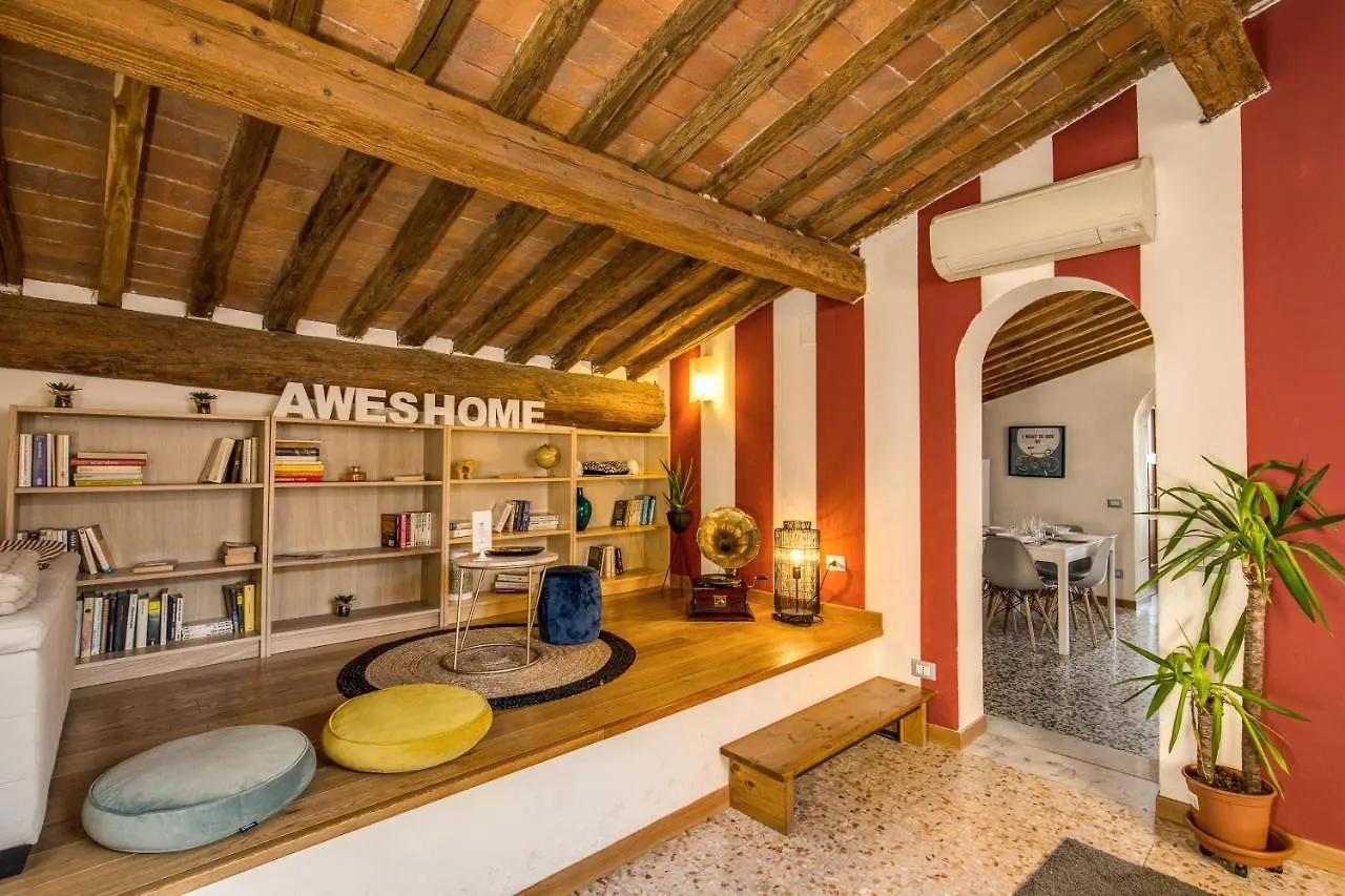 Aweshomeitaly - Lungarno Bellavista Penthouse Pisa Italy