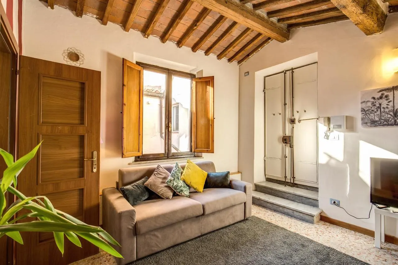 Aweshomeitaly - Lungarno Bellavista Penthouse Pisa Italy